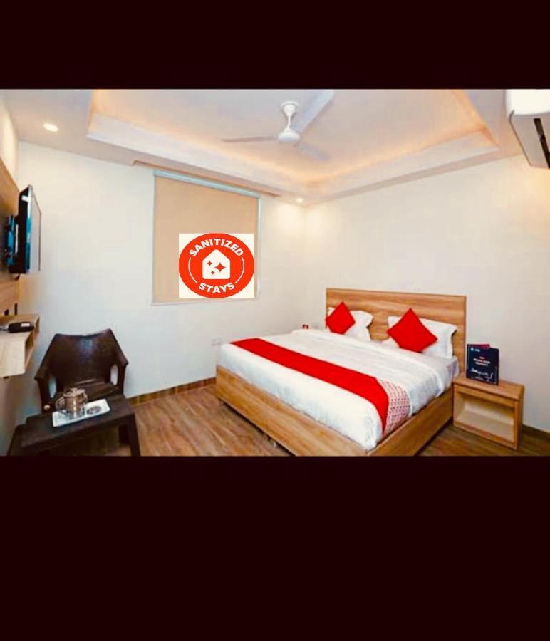 Hotel Golden Bliss At New Delhi Airport Exterior photo